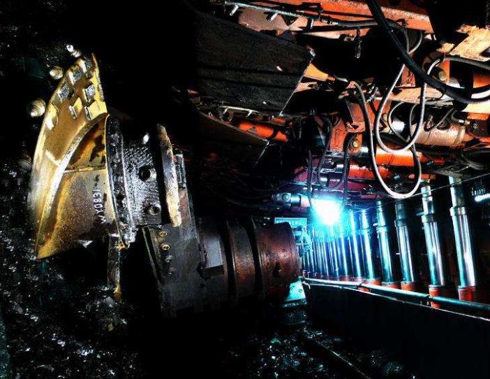 如何做好煤礦危險(xiǎn)源的全面辨識(shí)及管控